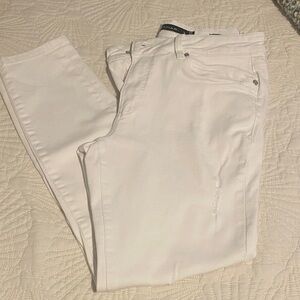 Tahari Mid-rise Skinny Jeans